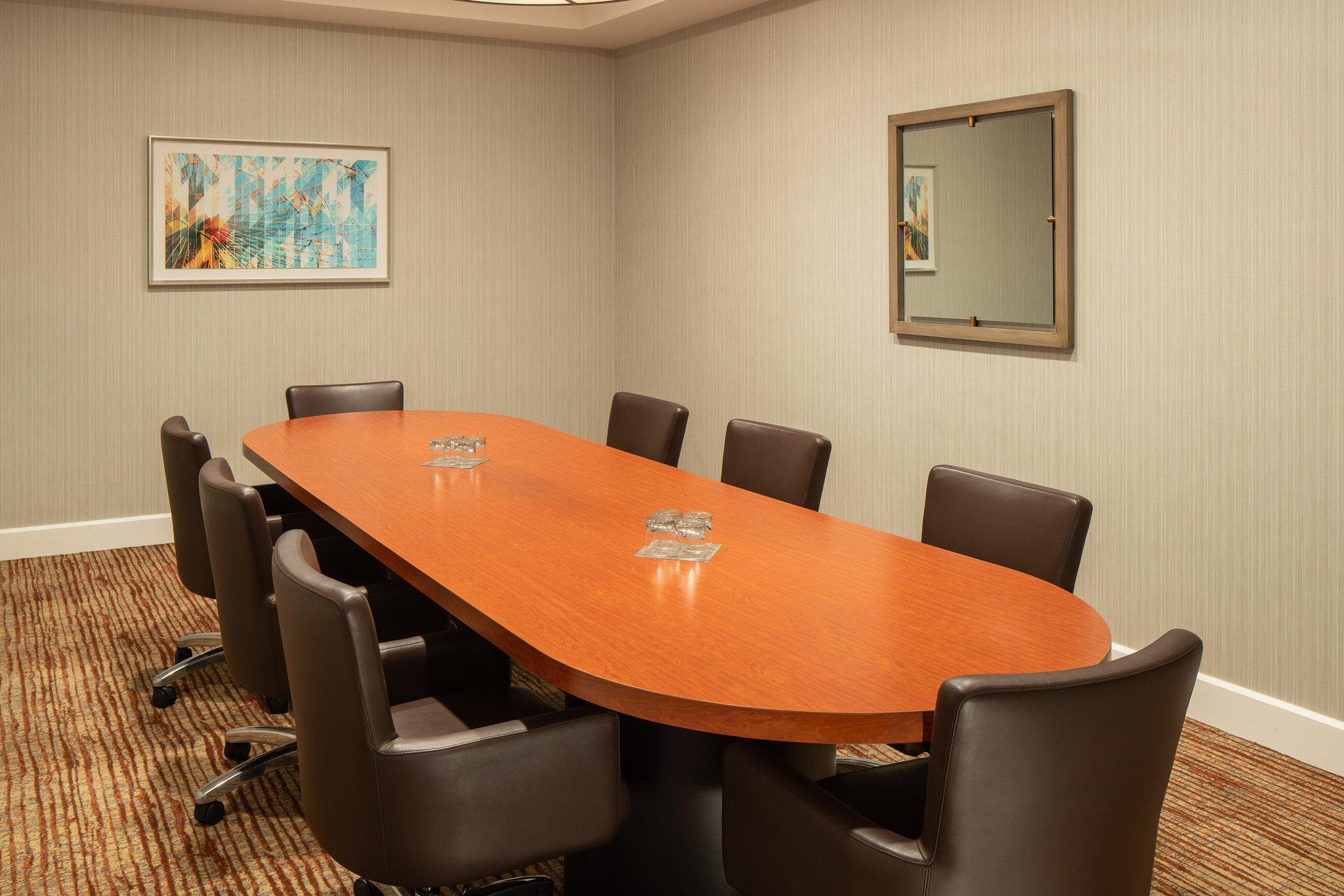 Sheraton Dallas Hotel By The Galleria Экстерьер фото