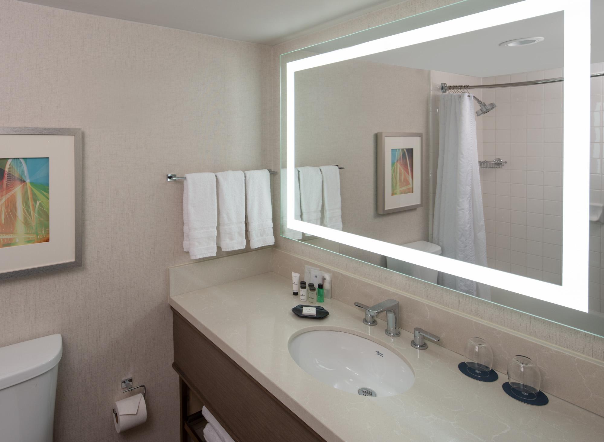 Sheraton Dallas Hotel By The Galleria Экстерьер фото