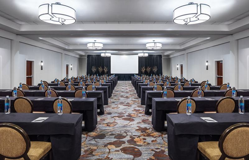 Sheraton Dallas Hotel By The Galleria Экстерьер фото